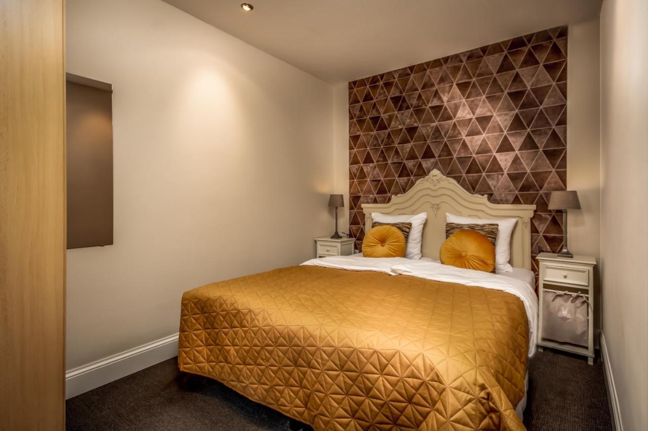 Aparthotel Ons Епен Екстериор снимка