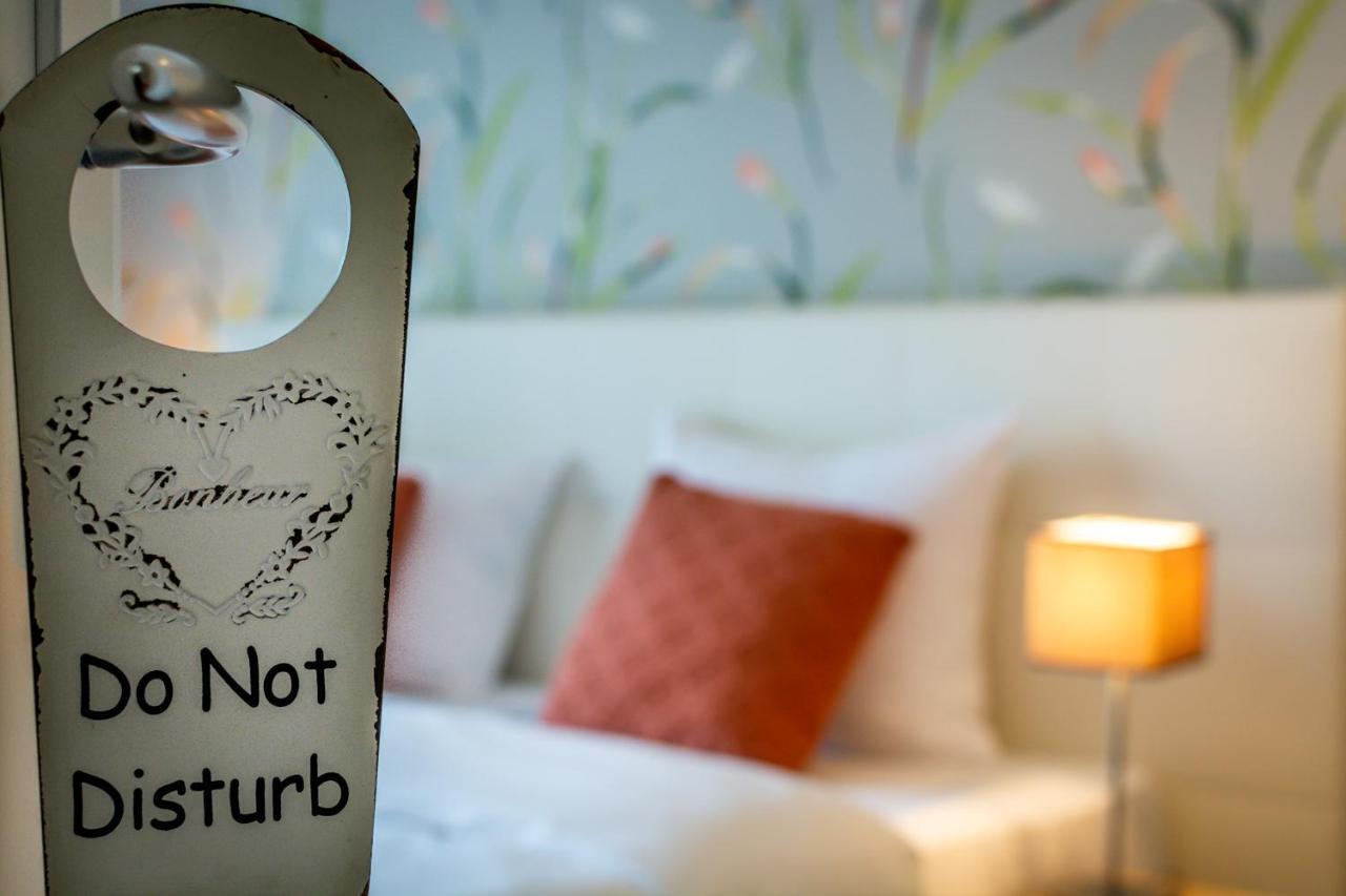 Aparthotel Ons Епен Екстериор снимка