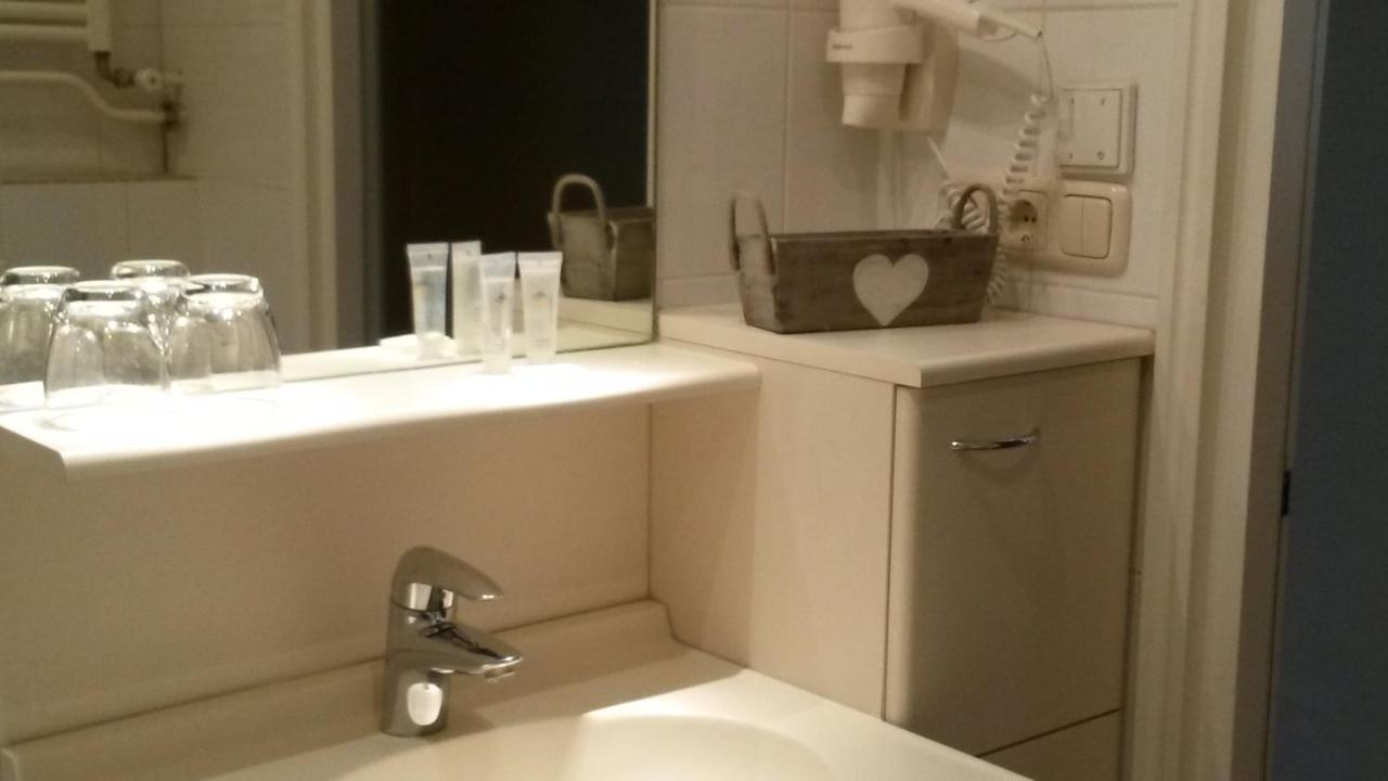 Aparthotel Ons Епен Стая снимка