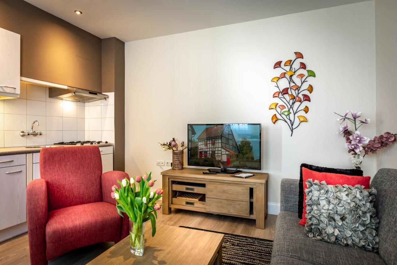 Aparthotel Ons Епен Екстериор снимка